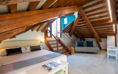 Quadruple Room with Balcony 4