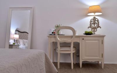 Deluxe Double Room (2 Adults + 1 Child) 3