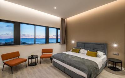 Deluxe Double Room with Sea View 1 Deluxe Double Room with Sea View 1