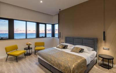 Superior King Room with Sea & Old City View 3 Superior King Room with Sea & Old City View 3