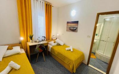 Twin Room with Private Bathroom 1 Twin Room with Private Bathroom 1