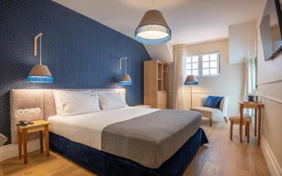 Double Room with Interior View 2