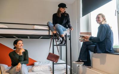 Quadruple Room with Private Bathroom 1