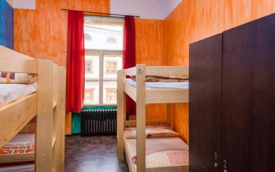 6-Bed Mixed Dormitory Room 4