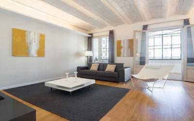 Three-Bedroom Apartment- Rambla Catalunya 6 Three-Bedroom Apartment- Rambla Catalunya 6