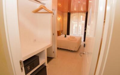 Standard Double Room with City View 2 Standard Double Room with City View 2