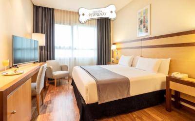 Standard Double Room Pet Friendly 5 Standard Double Room Pet Friendly 5