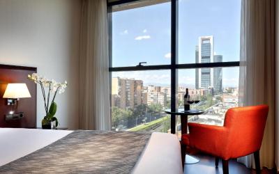 Classic Double or Twin Room (1 adult) 6 Classic Double or Twin Room (1 adult) 6