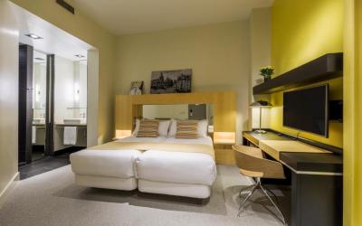 Basic Double Room 1 Basic Double Room 1