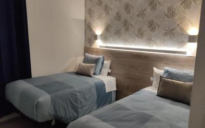 Double Room with Two Double Beds 3 Double Room with Two Double Beds 3