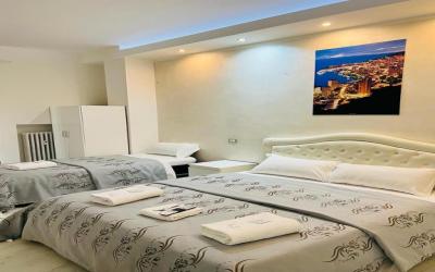 Deluxe Quadruple Room 3 Deluxe Quadruple Room 3