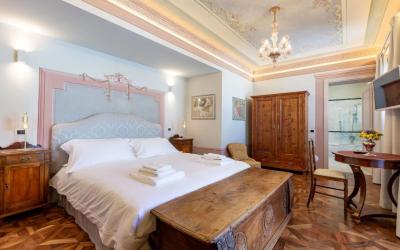 Suite with Balcony 2