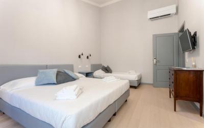 Deluxe Triple Room 2