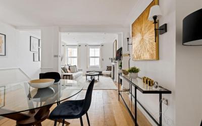 Knightsbridge Emerald by Dena Elite Collection 2