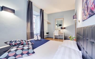 Easy Budget Colosseo 6