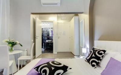 B&B Colosseo Panoramic Rooms 8