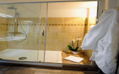 Angel Spagna Suite 5