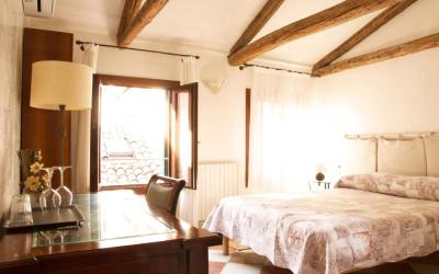 Anzolo Palace - Rooms & Apartments 4