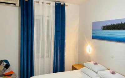 Apartmens and Rooms Madunic V 9 Apartmens and Rooms Madunic V 9