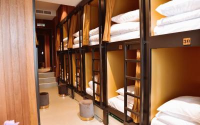 Durty Nelly's Inn 10