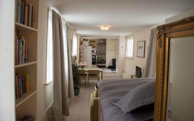 Cosy houseboat Love & Light 7 Cosy houseboat Love & Light 7