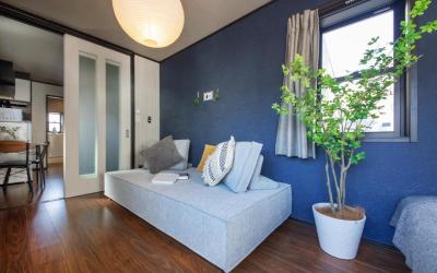 Calm Asakusa Kaminarimon Gate CLx 3 Calm Asakusa Kaminarimon Gate CLx 3