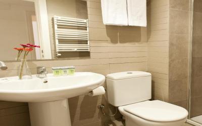 MH Apartments Liceo 4