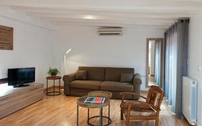 MH Apartments Liceo 6