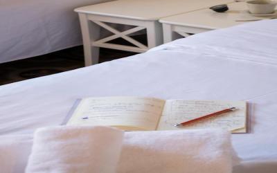 Happy People Plaza España Apartments 7