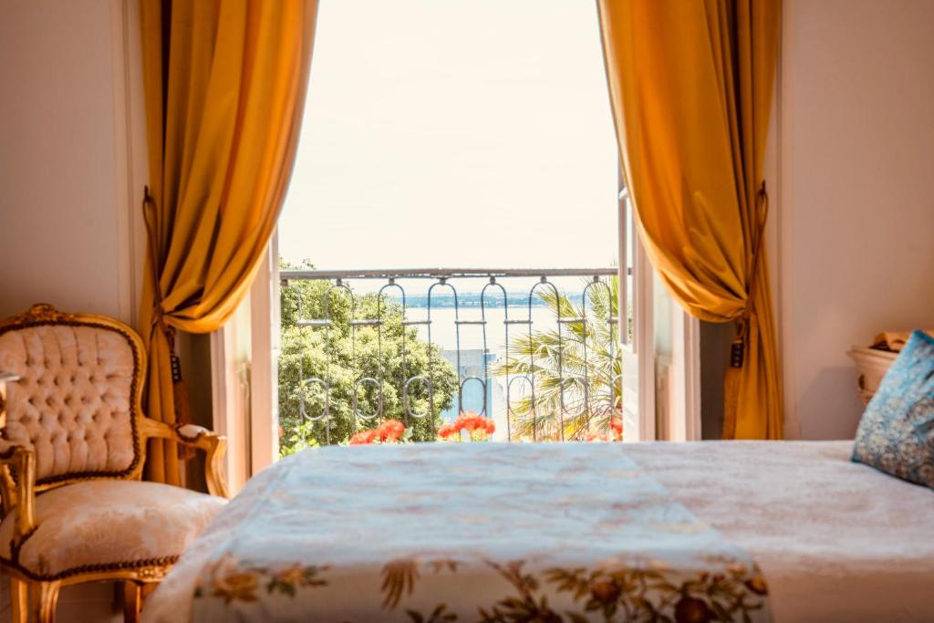 Superior Double Room 11 Superior Double Room 11