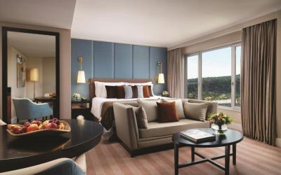 Junior Suite with Park View 7 Junior Suite with Park View 7
