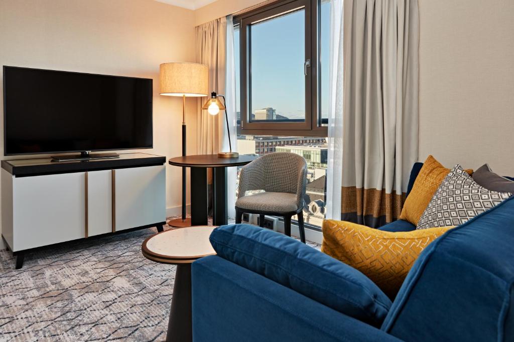 Junior Suite King con Vista Panoramica 4 Junior Suite King con Vista Panoramica 4