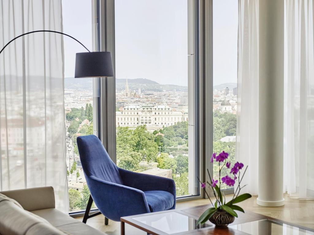 Suite Executive 11 Suite Executive 11
