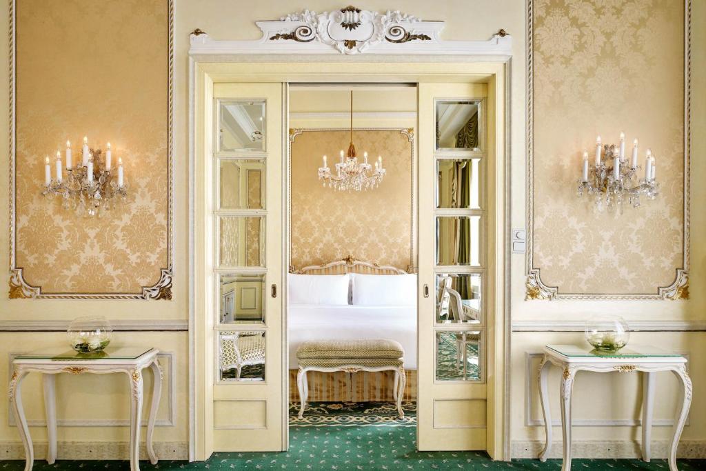Suite Elisabeth con Servizio di Maggiordomo 5 Suite Elisabeth con Servizio di Maggiordomo 5