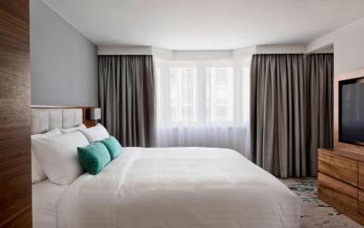 Presidential Suite, M Club lounge access, 2 Bedroom Suite 12 Presidential Suite, M Club lounge access, 2 Bedroom Suite 12