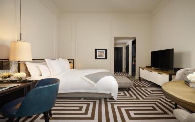 Grand Executive King Room 4 Grand Executive King Room 4