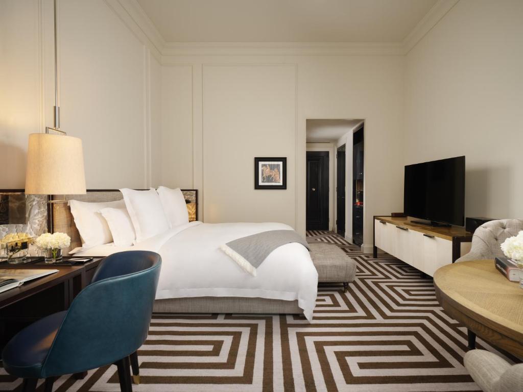 Grand Executive King Room 4 Grand Executive King Room 4