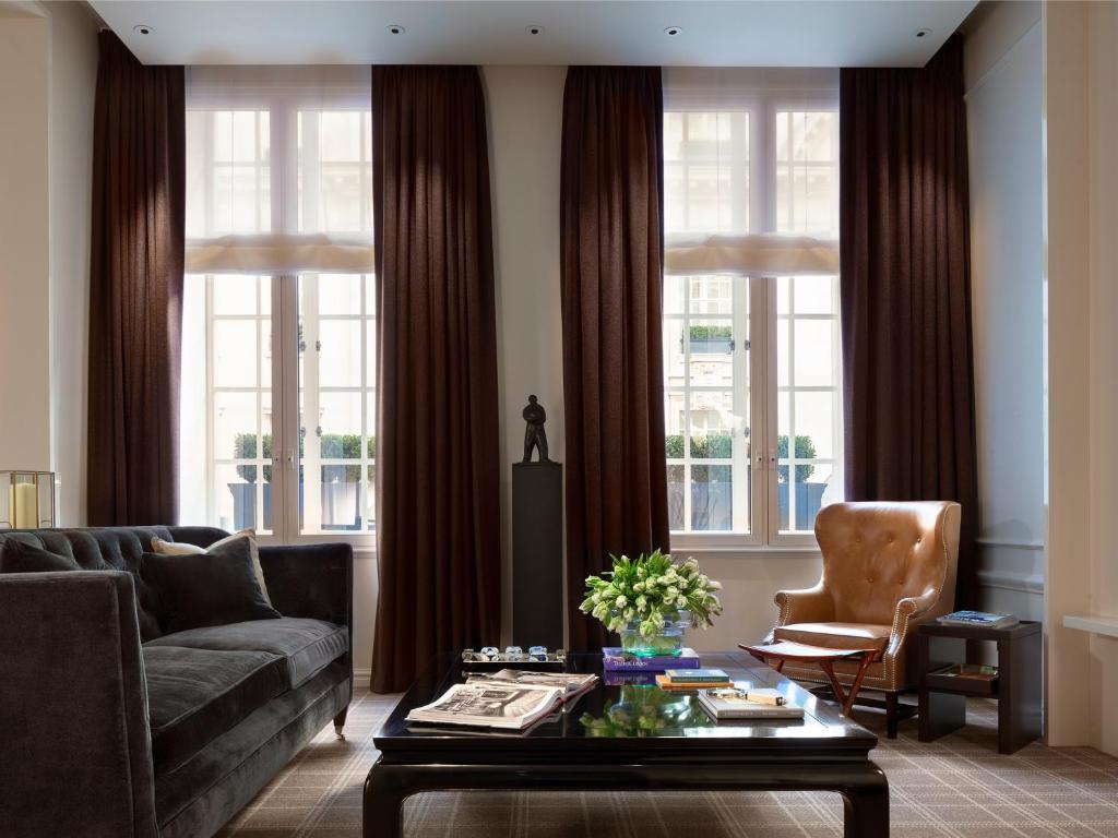 Holborn House 15 Holborn House 15