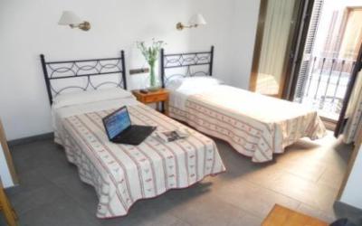 Hostal Ivor 7 Hostal Ivor 7