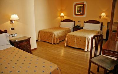 Hostal Victoria III 4 Hostal Victoria III 4