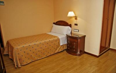 Hostal Victoria III 5 Hostal Victoria III 5