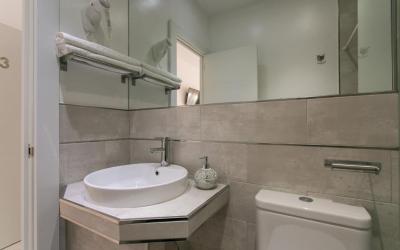 Hostal Met Madrid 3 Hostal Met Madrid 3