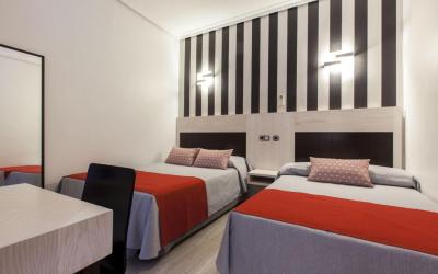Hostal Castilla I Atocha 3 Hostal Castilla I Atocha 3