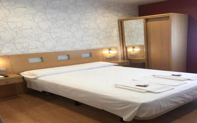 Hostal Abami II 2 Hostal Abami II 2