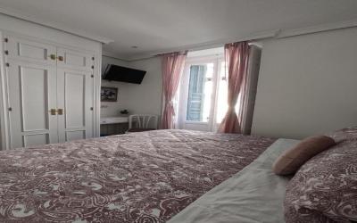 Hostal Alfaro 8 Hostal Alfaro 8