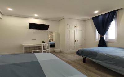 Hostal Alfaro 4 Hostal Alfaro 4