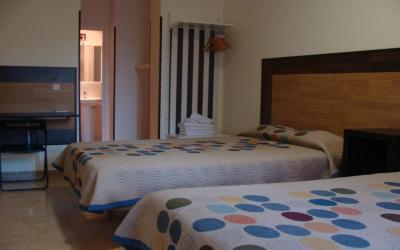 Hostal Oliver 4 Hostal Oliver 4