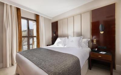 Suites Center Barcelona 3 Suites Center Barcelona 3