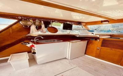 Vintage Classic 70s Boat! 7 Vintage Classic 70s Boat! 7