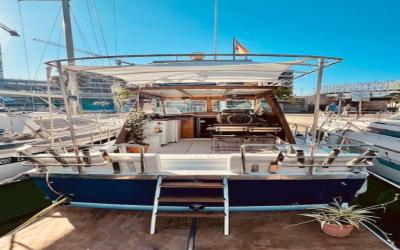 Vintage Classic 70s Boat! 10 Vintage Classic 70s Boat! 10